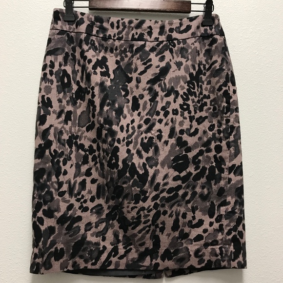 SOLD - Ann Taylor Animal Print Skirt - Picture 1 of 3